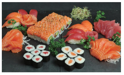 Pour 2 personnes 2 soupes, 2 salade, 2 riz 12 maki prince 12 maki 8 sushi, 18 sashimi